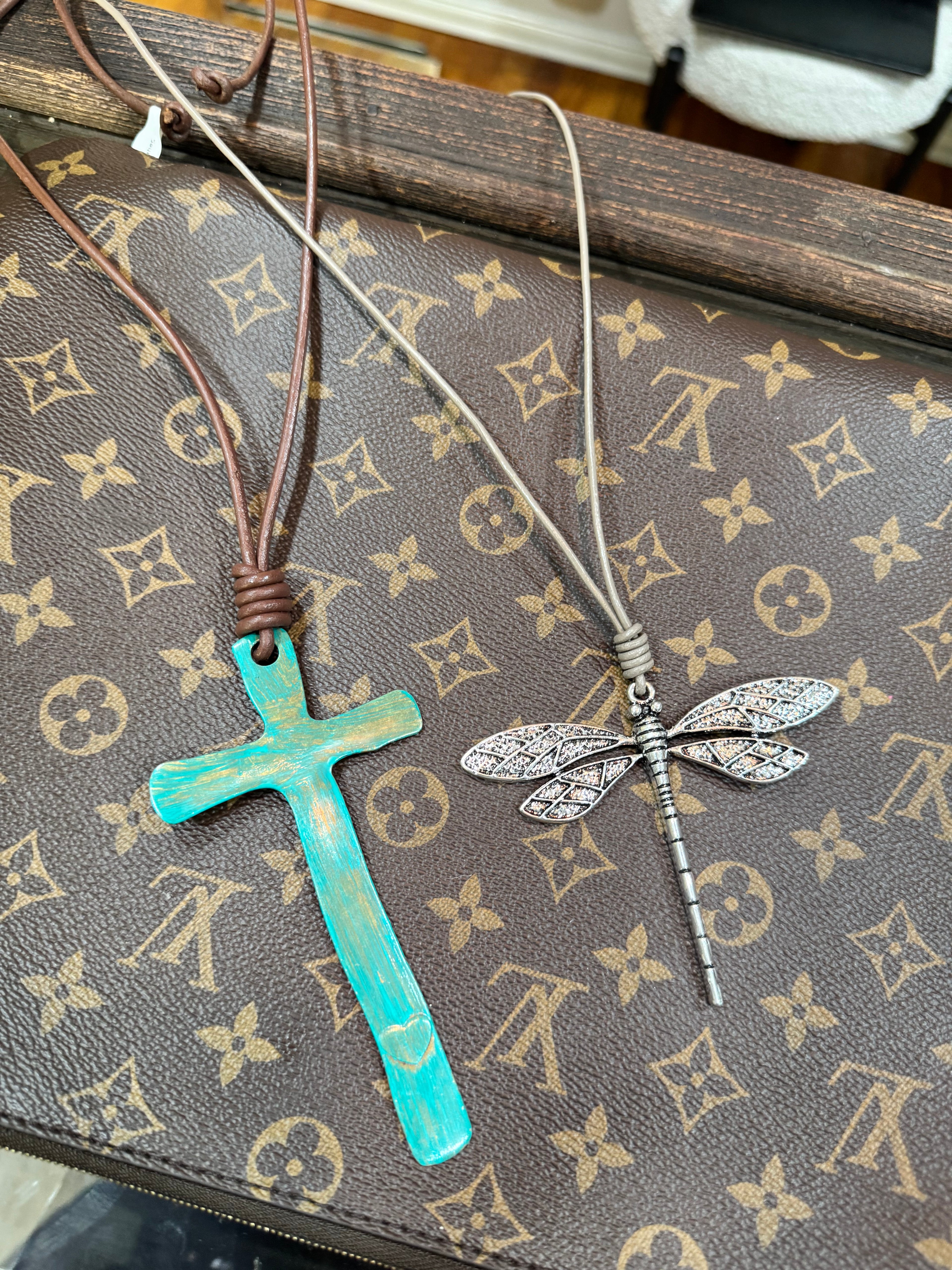 Dragon Fly Leather Rope