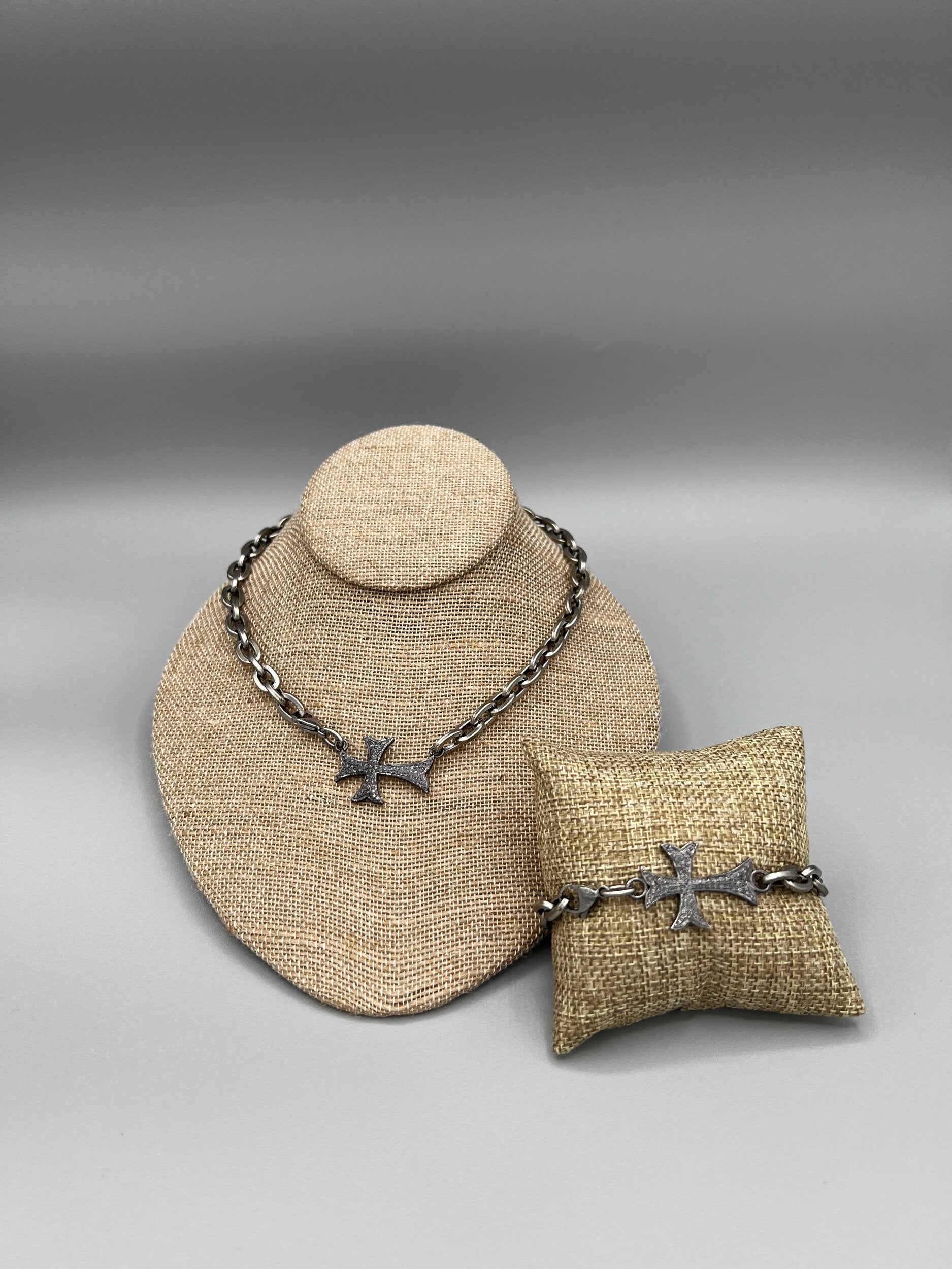 Victoria Diamond Cross Bracelet