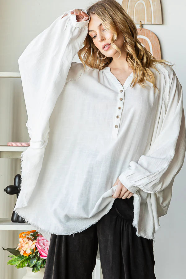 Mandy Washed oversized V-neck Shirt