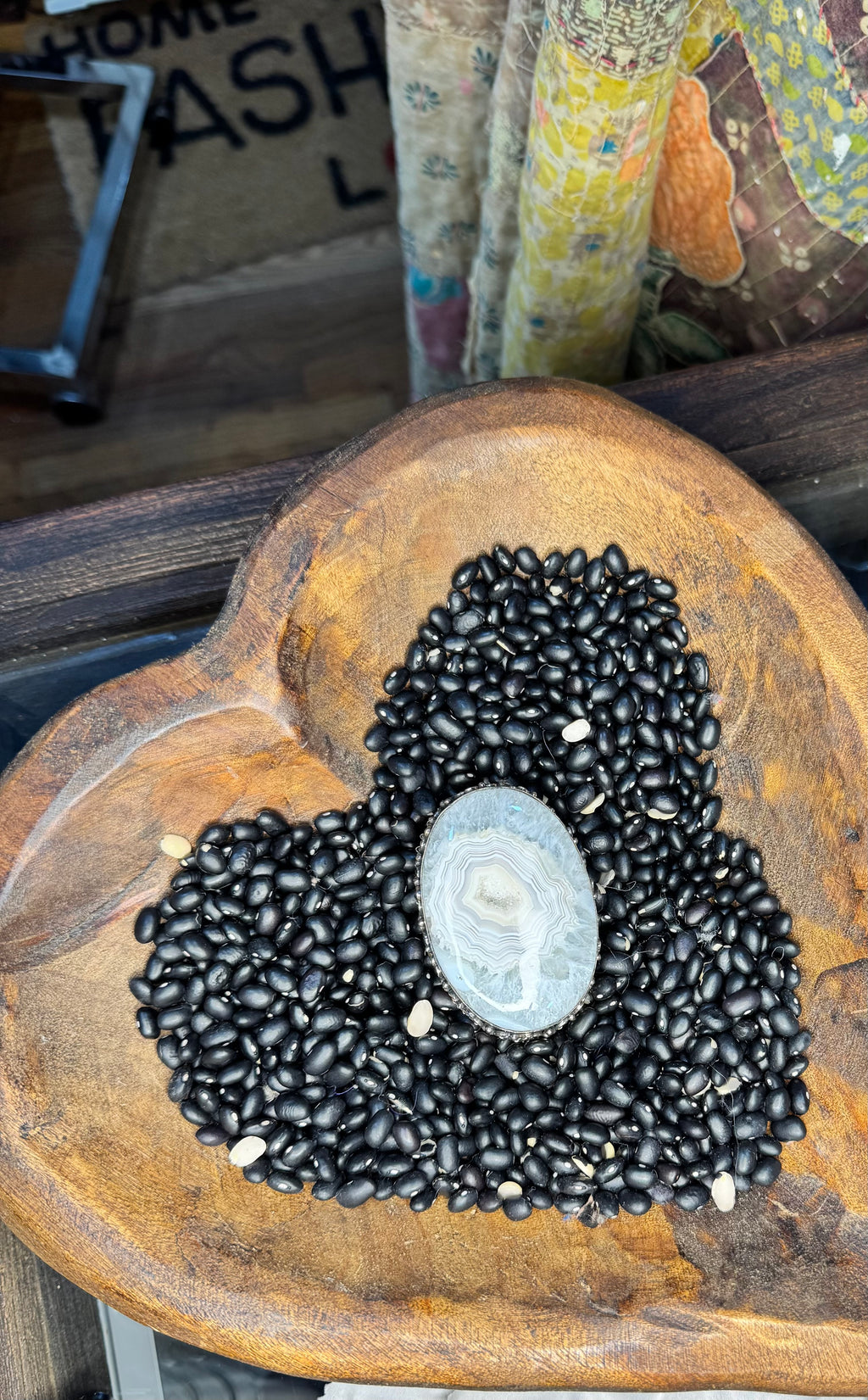 White Sands Oval Agate Ring