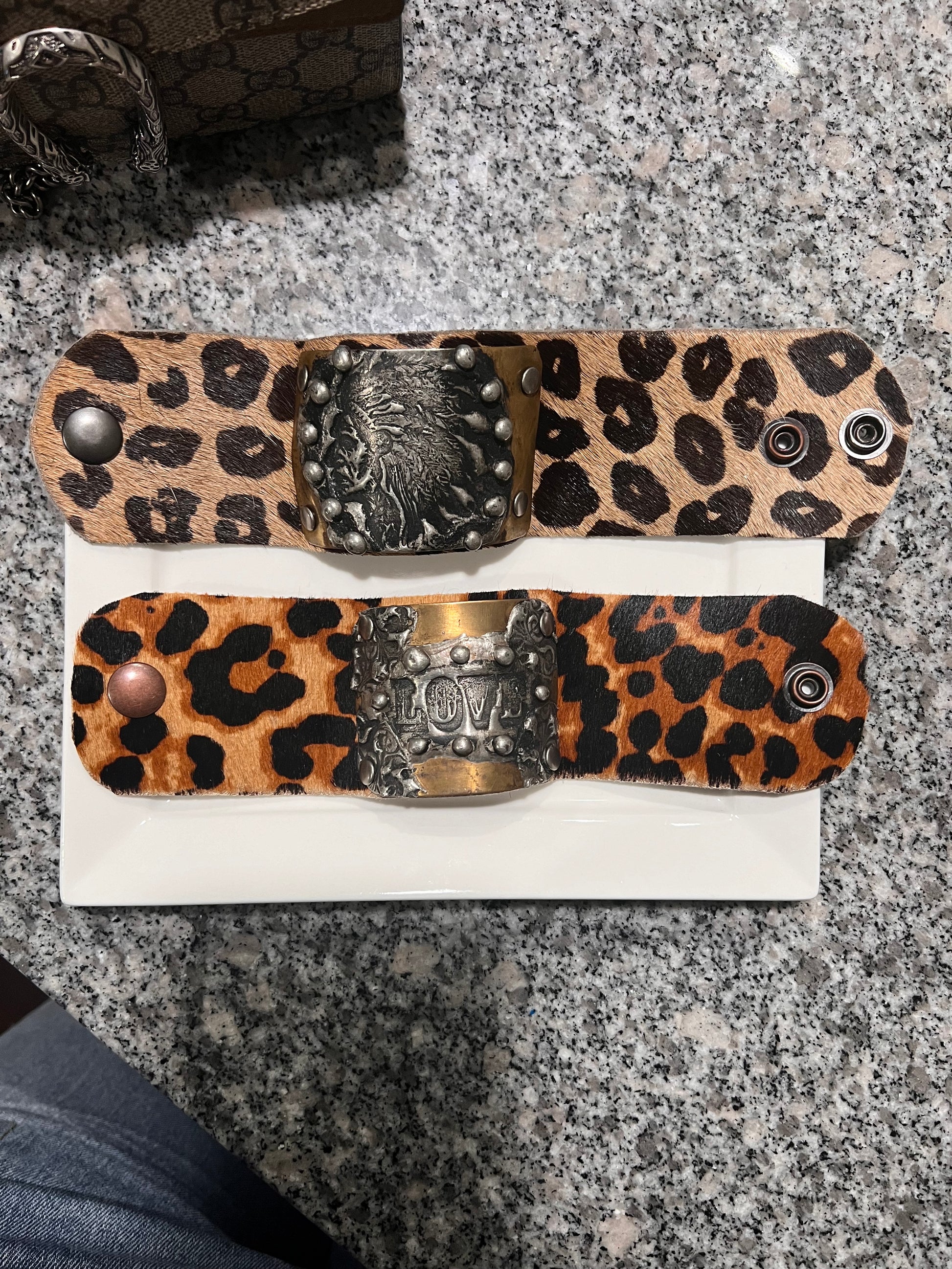 Metal & Brass Spotted Cat snap bracelet