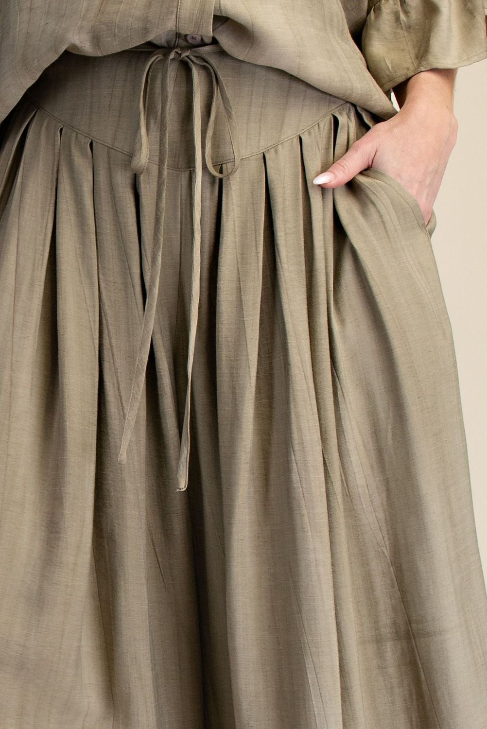 Tempe Crinkle Textured Woven Palazzo Pants