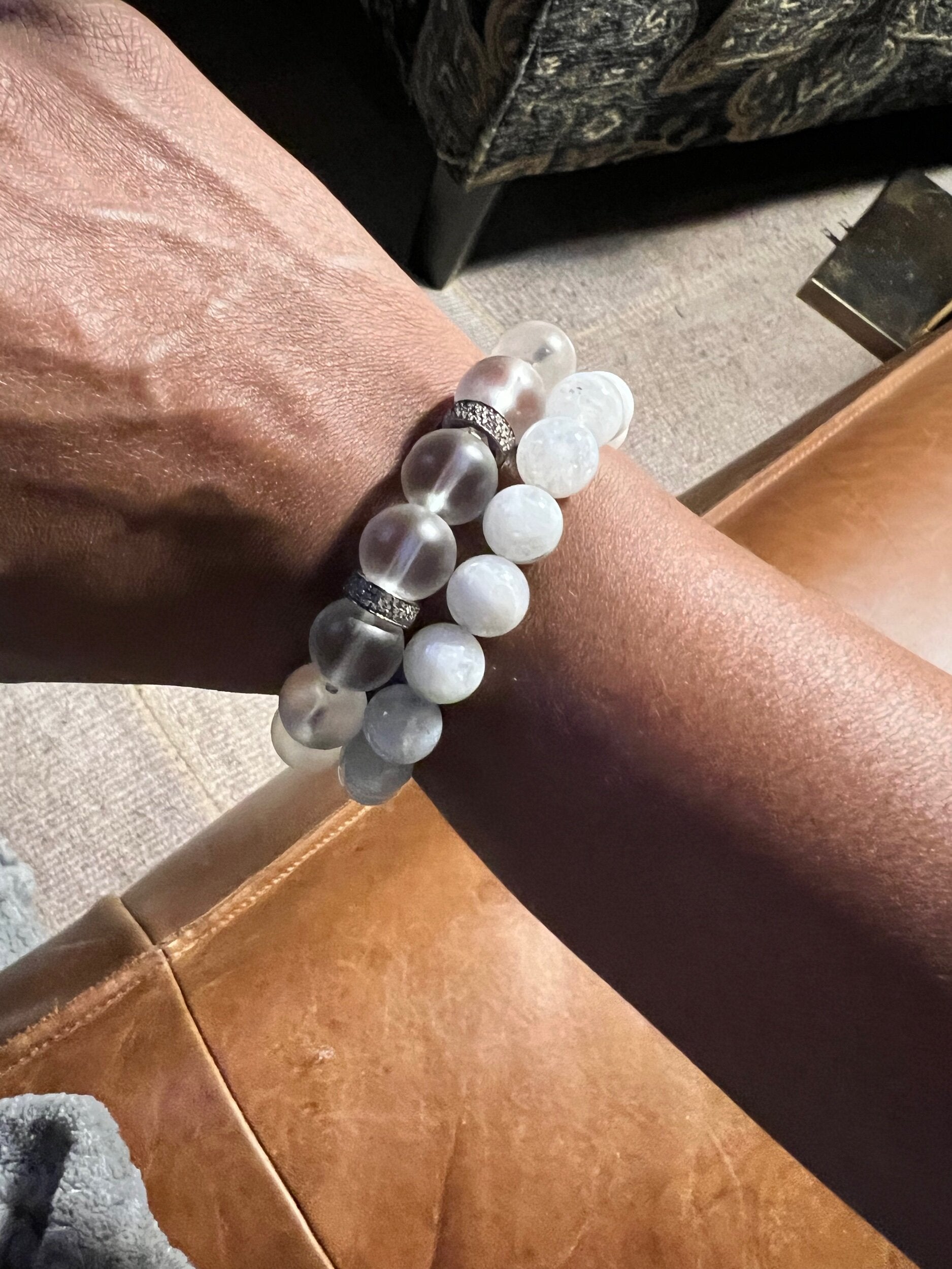 Clear Glass and Diamond bead stretch bracelet