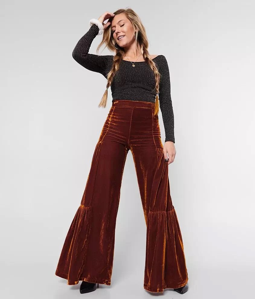 FREE PEOPLE Say La Vie Wide Leg Velvet Pant